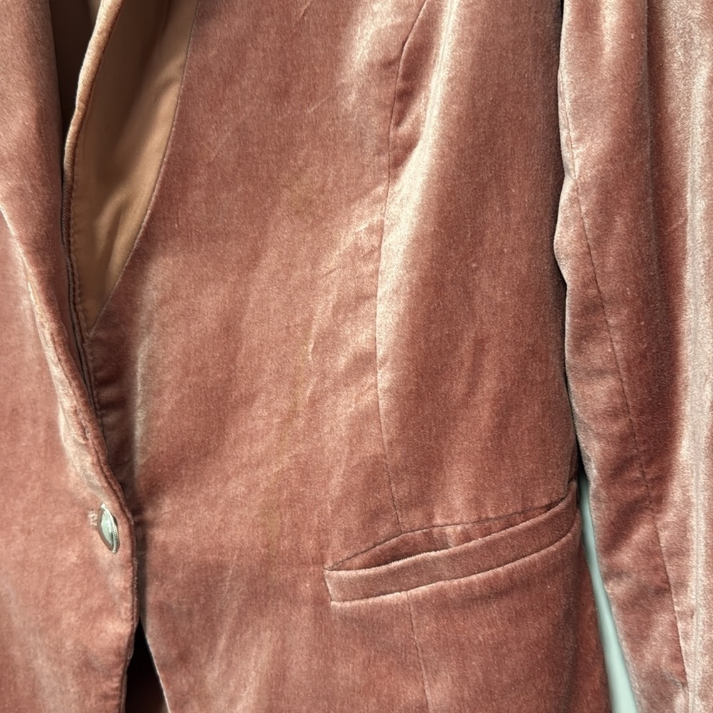 White House Black Market Plush Pink Velvet Long Sleeve Blazer size 0 - Picture 7 of 13